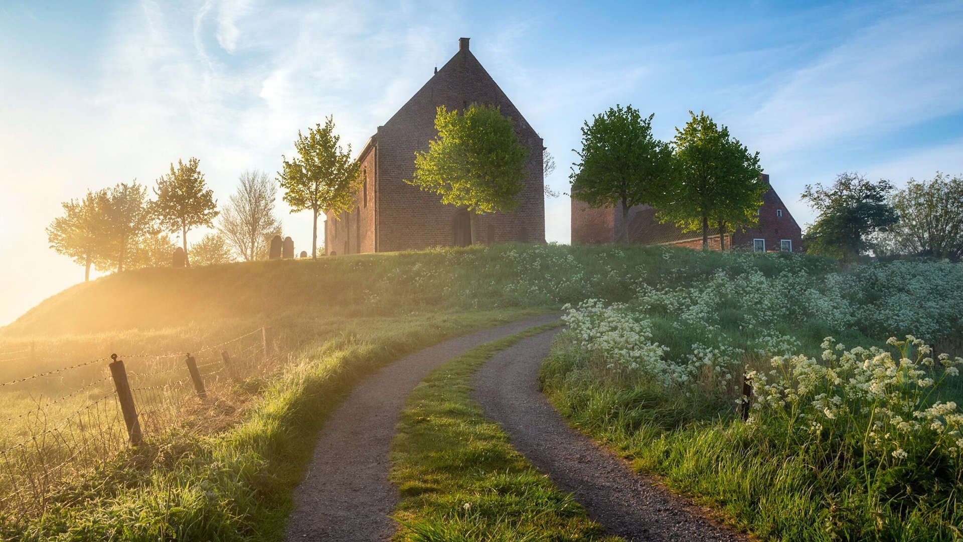 米兰体育-俱乐部训练日志系统启用球员可回顾每日训练重点与评估，俱乐部训练赛