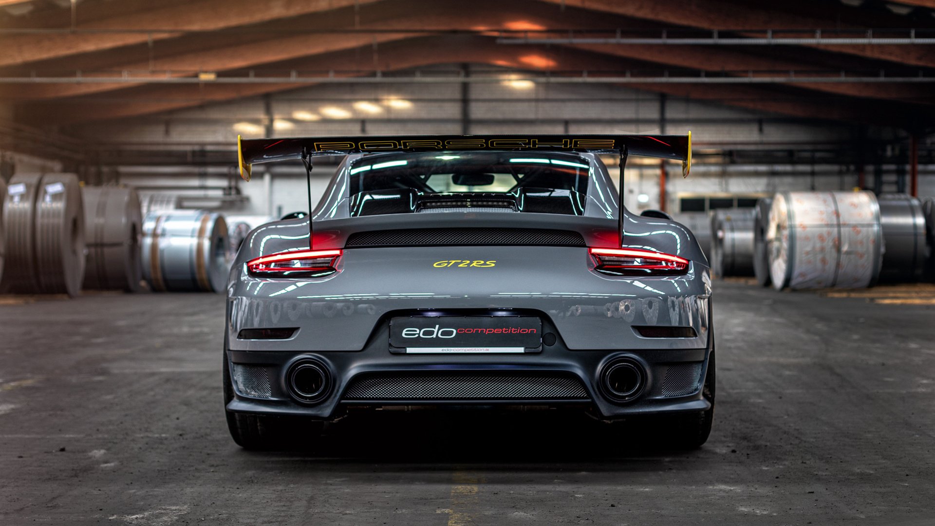 AC米兰-欧洲杯战术变革:令对手难以应对的创新布局,欧洲杯战术机位