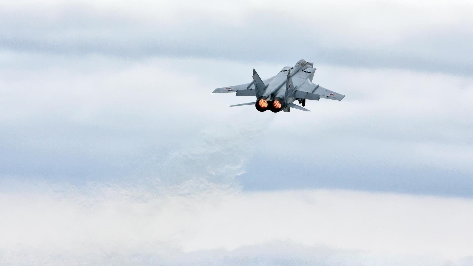 MILANSPORT入口-水球比赛摩纳哥女队拼搏精神可嘉,摩纳哥女子篮球