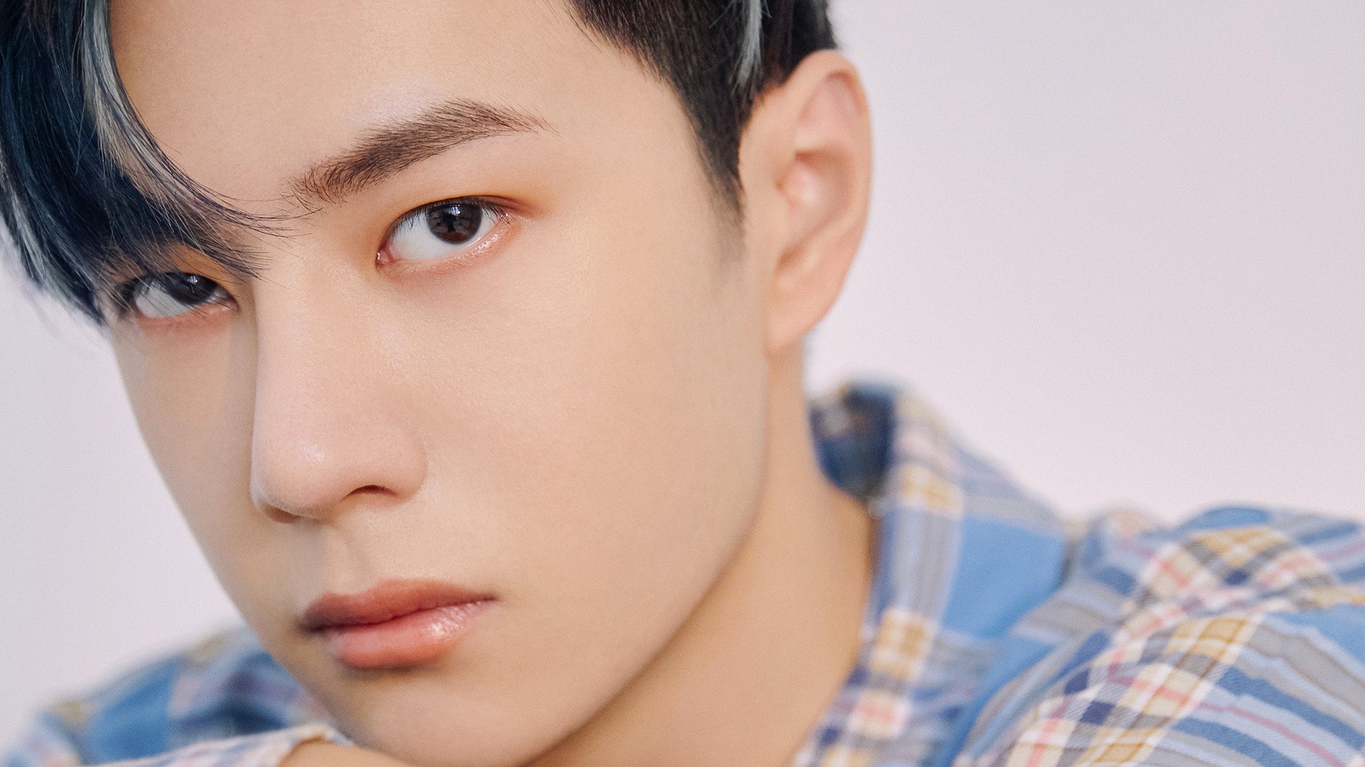 MILANSPORT入口-浓眉表示节能打法能延续整个赛季,浓眉效力的球队